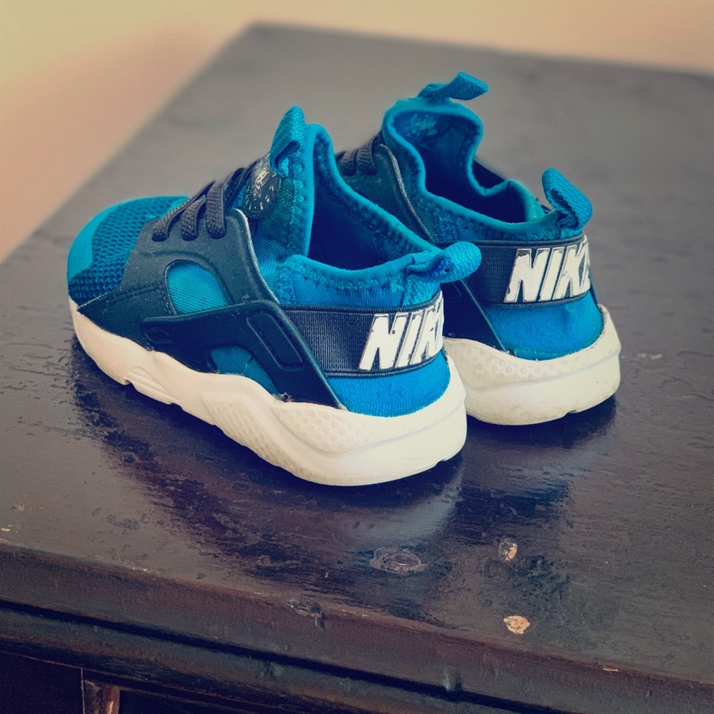 Blue Nike’s